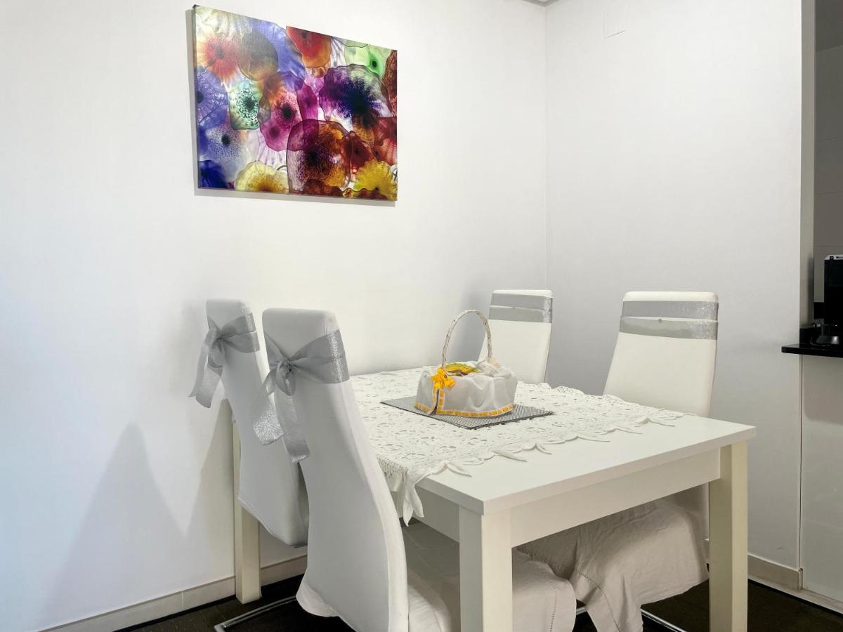 Modern Cozy 2-Bedroom Los Dolses Villamartin Dehesa de Campoamor  エクステリア 写真